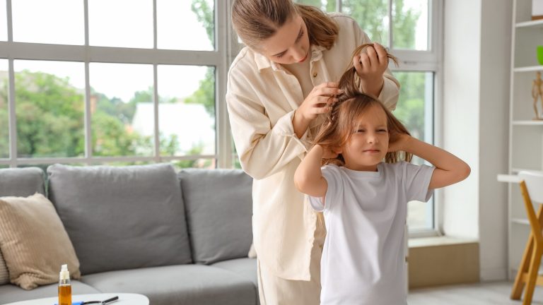 Does a Flat Iron Actually Kill Head Lice?