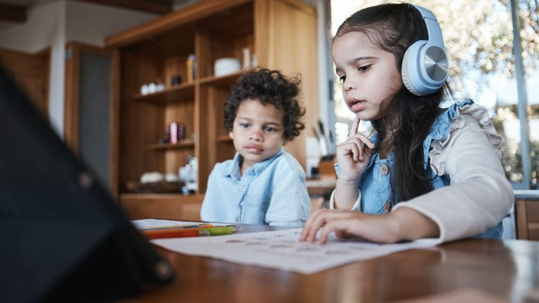 Shared School Headphones Are a Low Lice Risk — With One Exception